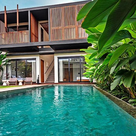 New 4 Bedroom 5 Min Walk To Berawa Beach Enclosed Livng Canggu  Exterior photo