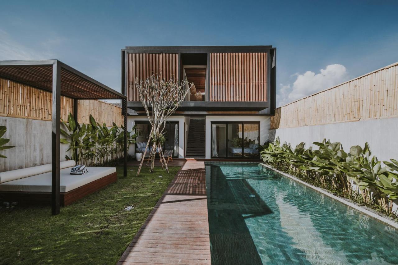 New 4 Bedroom 5 Min Walk To Berawa Beach Enclosed Livng Canggu  Exterior photo