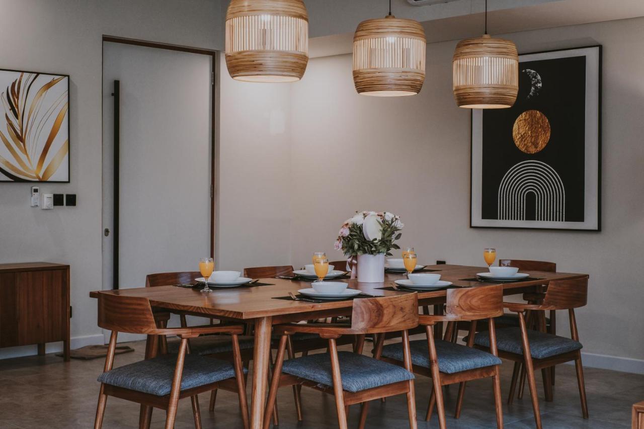 New 4 Bedroom 5 Min Walk To Berawa Beach Enclosed Livng Canggu  Exterior photo