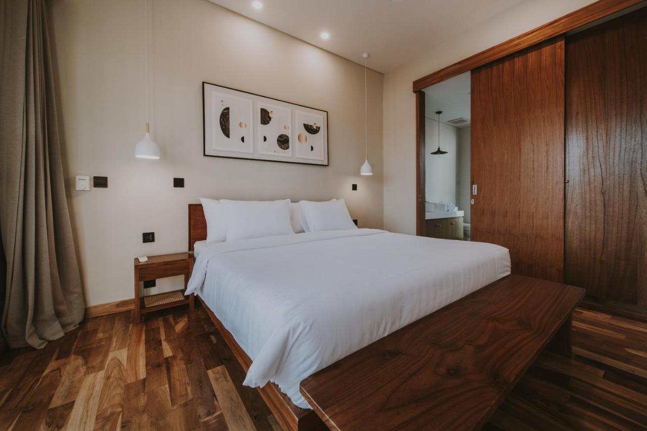 New 4 Bedroom 5 Min Walk To Berawa Beach Enclosed Livng Canggu  Exterior photo