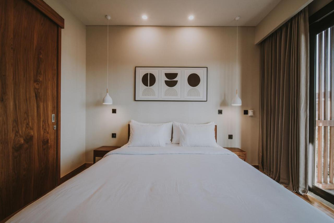 New 4 Bedroom 5 Min Walk To Berawa Beach Enclosed Livng Canggu  Exterior photo