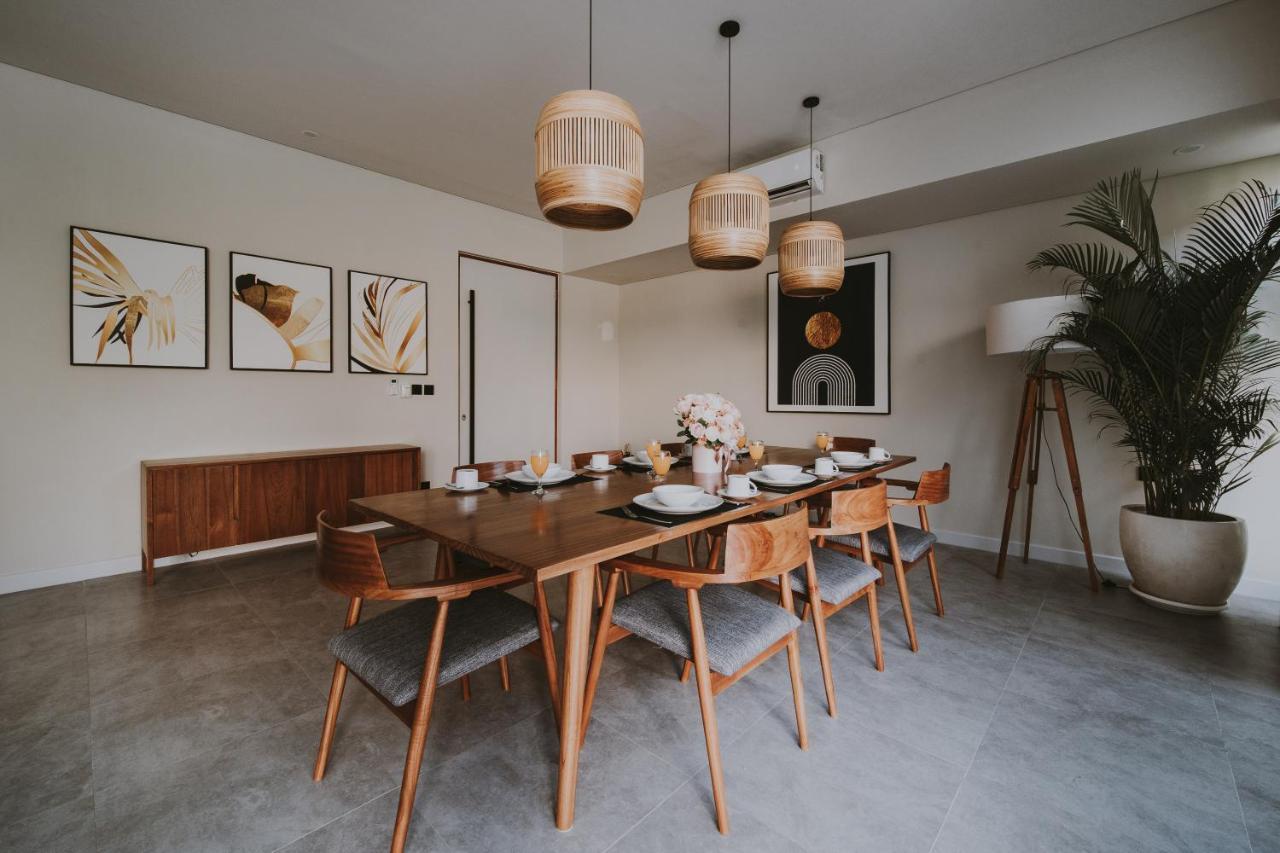 New 4 Bedroom 5 Min Walk To Berawa Beach Enclosed Livng Canggu  Exterior photo