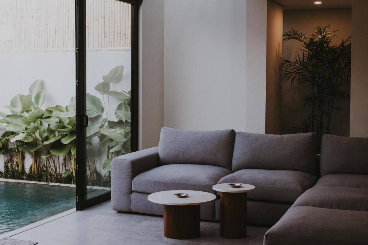 New 4 Bedroom 5 Min Walk To Berawa Beach Enclosed Livng Canggu  Exterior photo