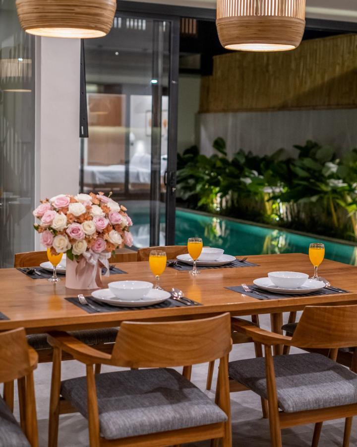 New 4 Bedroom 5 Min Walk To Berawa Beach Enclosed Livng Canggu  Exterior photo